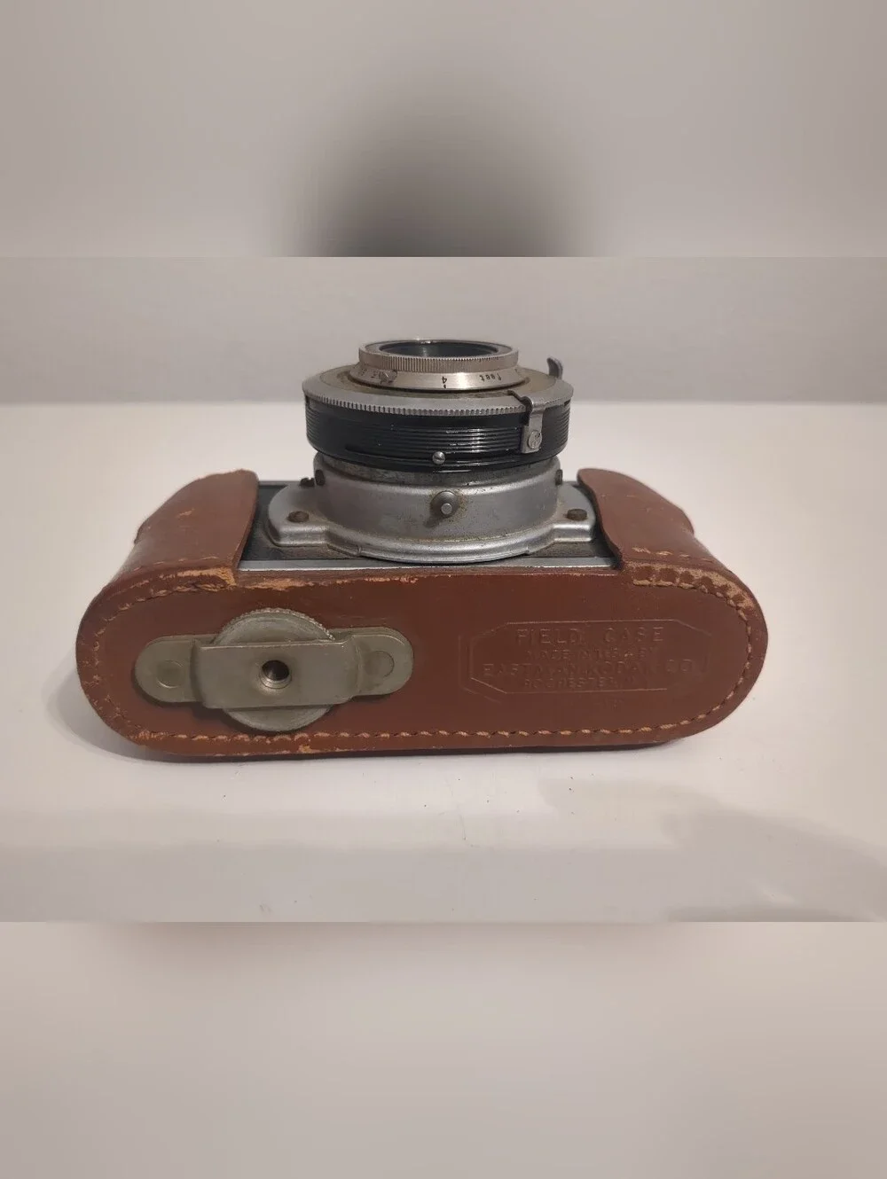 Vintage Kodak 35mm Film Camera w/ Leather Case - Untested